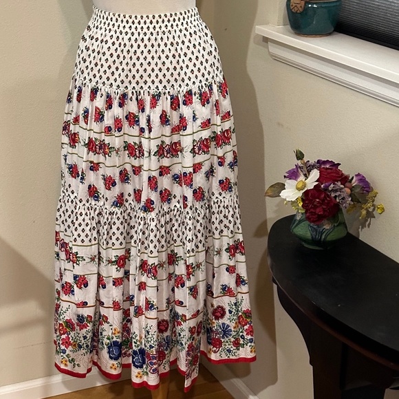Soulieado Provencal Vintage French Cotton Print Tiered Midi Skirt - Picture 11 of 11
